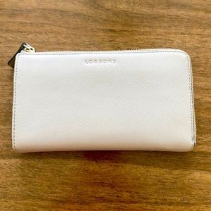 Lo & Sons Leather Zip Wallet